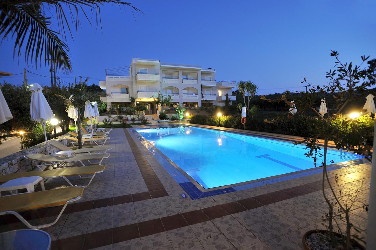 Merabello Apartments Agia Marina Exterior foto