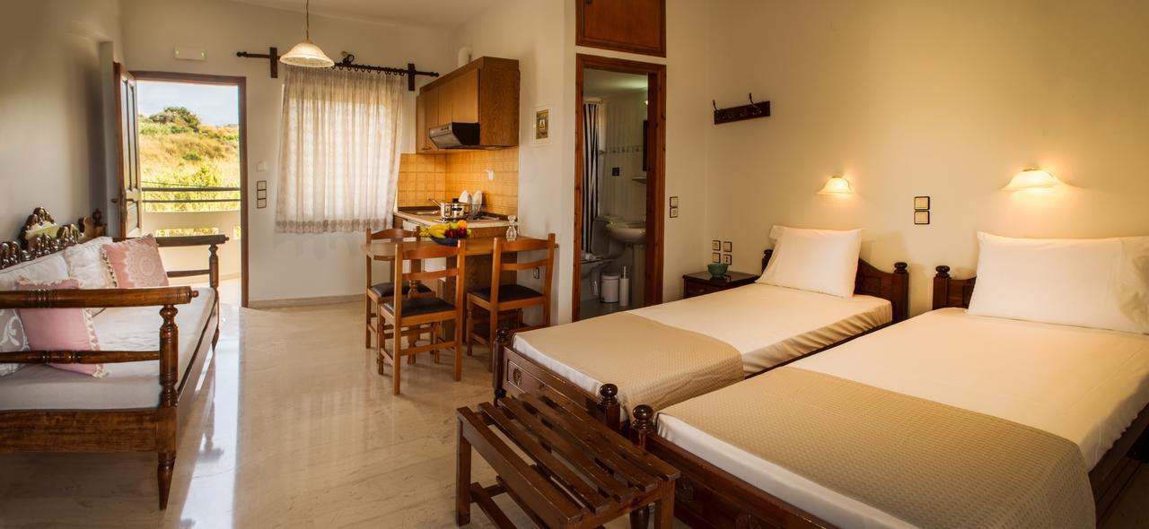 Merabello Apartments Agia Marina Habitación foto